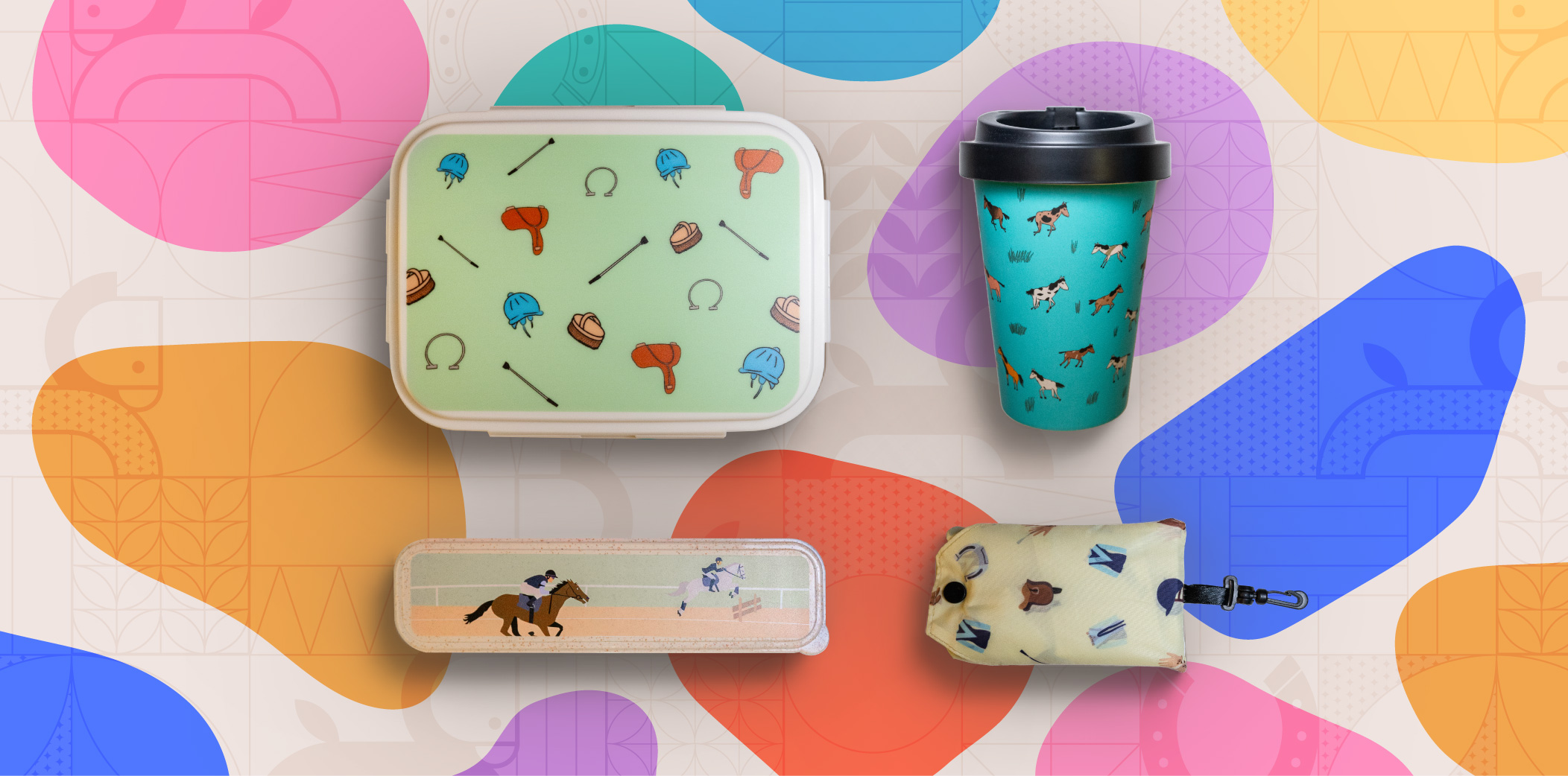 Lunchbox, cup, cutlery set and foldable bags from the sustainable series.